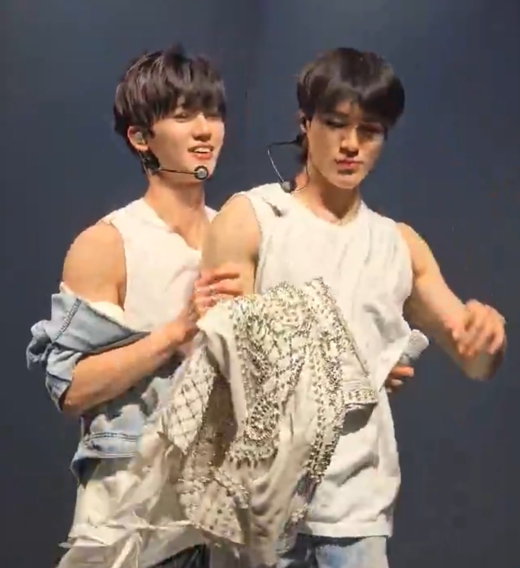 까우 lll tweet media