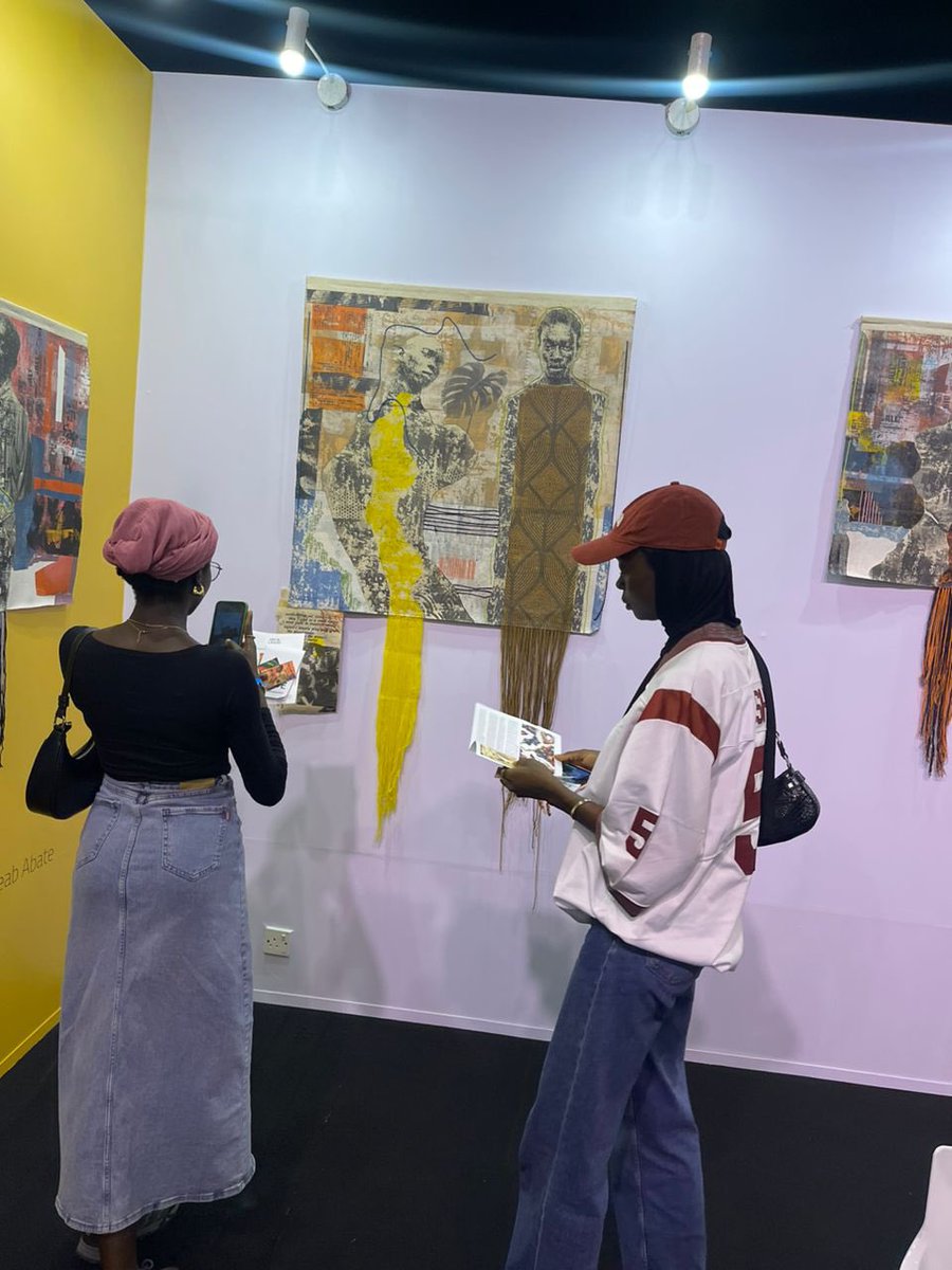 Moyos_oreeoluwa's tweet photo. Experience the brilliance of African art at #ARTXLagos2024!
Thought-provoking themes, bold colors and innovative techniques.🥳🥳
Don’t miss it.🥹
#AccessAtARTXLagos2024 #PromisedLands https://t.co/eDmRhy7VlW