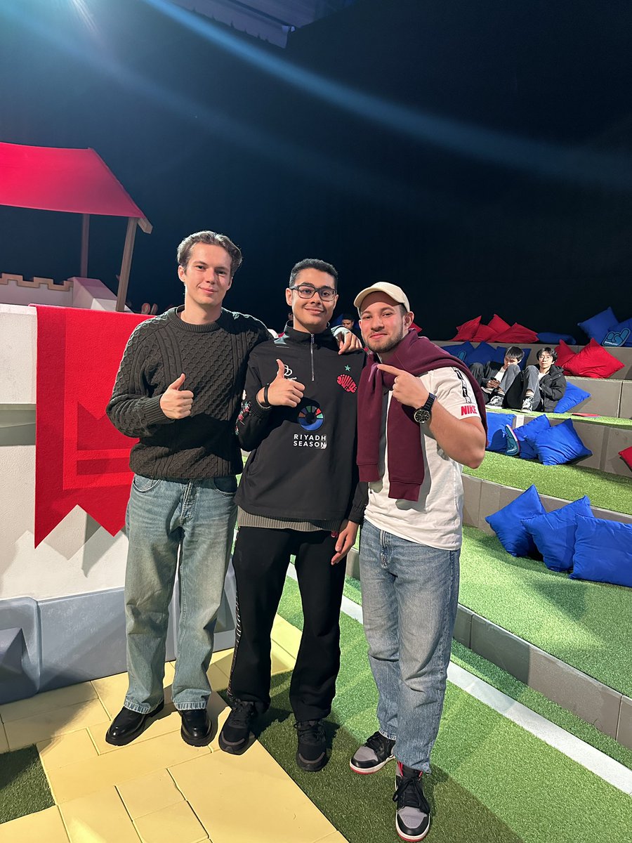 🇪🇬🏆🐐🤫 
<a href="/MohamedLightCr1/">Mohamed Light</a> 🤝 <a href="/Julesy237/">jules</a> 

<a href="/EsportsRoyaleEN/">Clash Royale Esports</a>