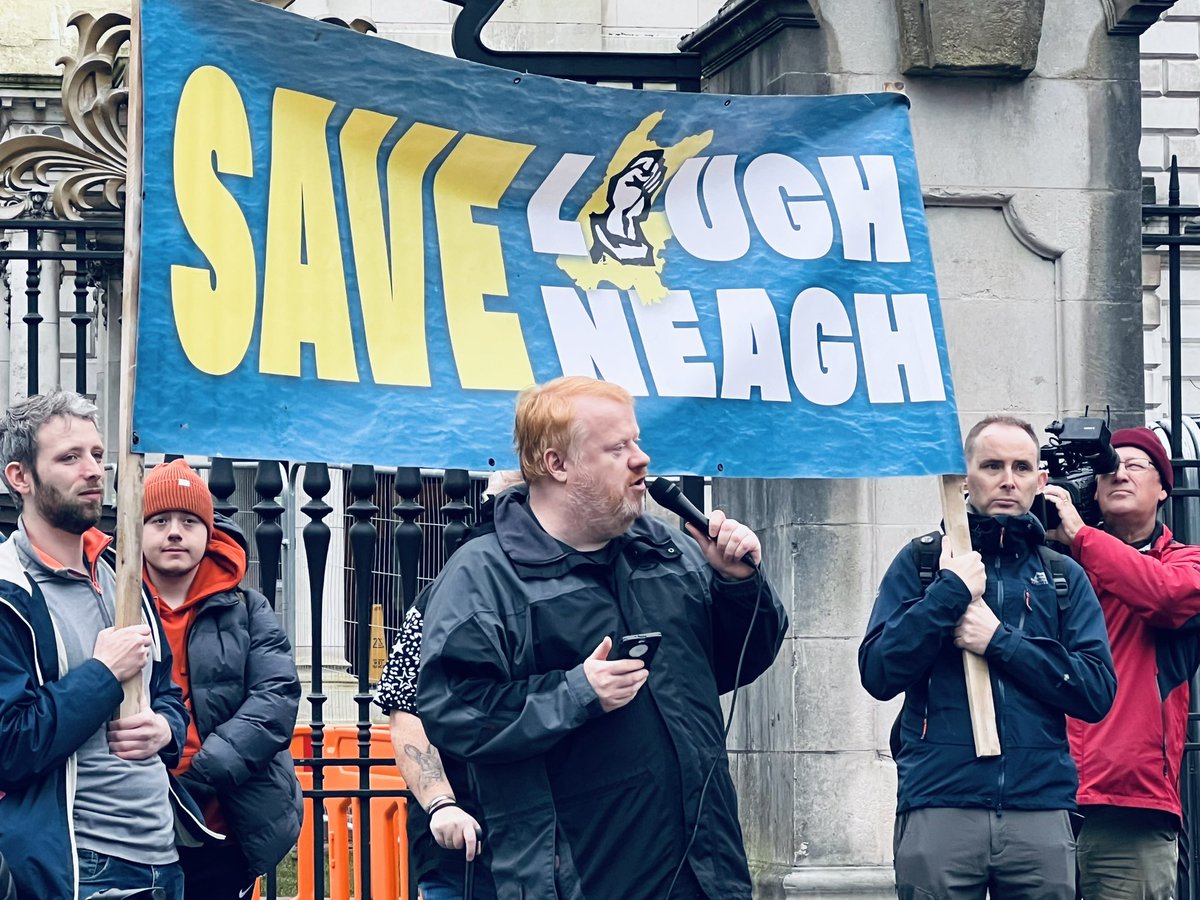 ShaunaReports's tweet image. “Belfast Lough is drowning in our own shit” says @Briansmyth99 as he branded the @niexecutive “a public health risk” to the NI people at the #MARCHFORCLEANWATER in Belfast today