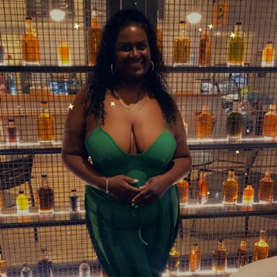 NadegeDoes's tweet photo. #NewProfilePic https://t.co/UB5tq0UF7Q