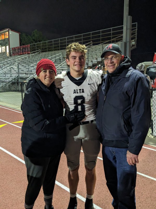 It’s a wrap for high school football! I have mixed emotions; I’m sad this chapter is over, but I’m also jacked for basketball! Playing against <a href="/bhsredhawks/">Bountiful High School Athletics</a> <a href="/EmersonGeilman/">Emerson Geilman</a> <a href="/siakifekitoa/">Siaki Fekitoa</a> was an absolute honor. Good luck moving forward. <a href="/altafootball/">Alta Football</a>