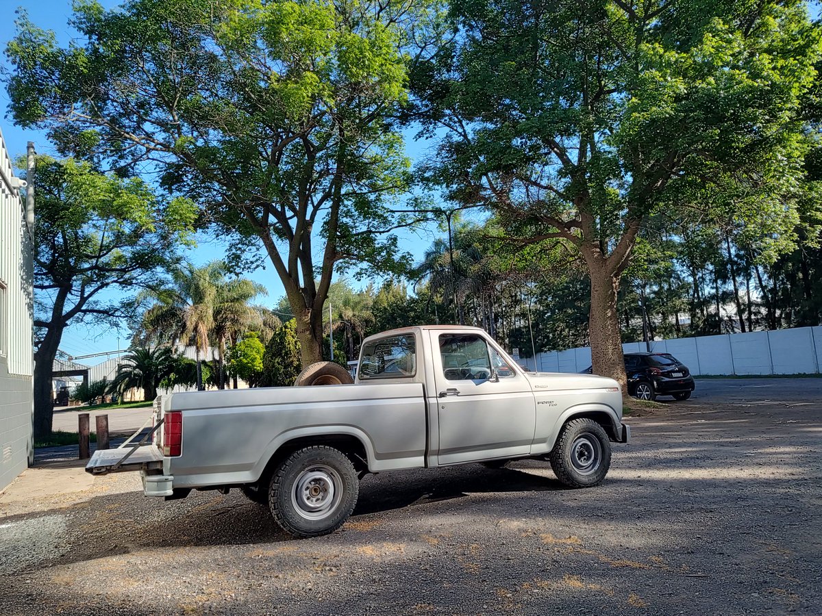 gomez162085's tweet photo. F-100 🛻 https://t.co/WDdV7tQvta