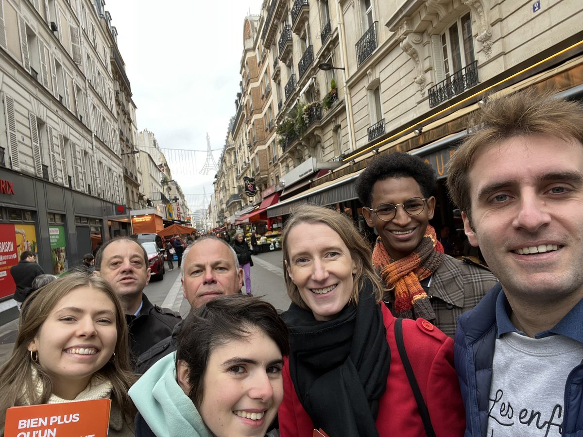 maudgatel's tweet image. A votre écoute avec le @MoDem_Paris

Élections américaines, débats budgétaires et priorités pour Paris au menu de nos échéances ce matin.