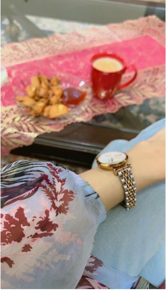 منزل ملے نہ ملے یہ تو مقدر کی بات ہے
 ہم کوشش بھی نہ کریں یہ تو غلط بات ہے
🤞💓🔥