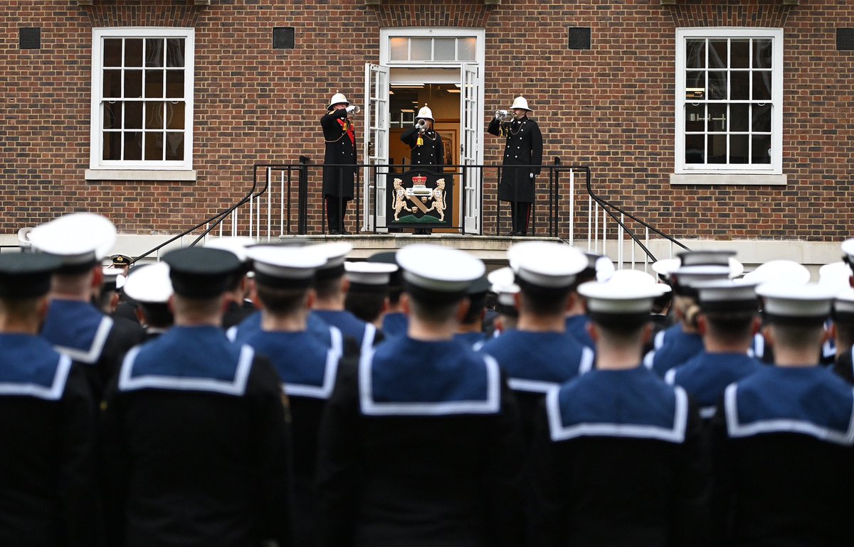 eddiemulh's tweet photo. Submariner’s Association Remembrance service in London today….
.
.
.
#submarinersassociation #submariners #remembrance #pressphotography #photography @nikoneurope https://t.co/id2WHtTuA0