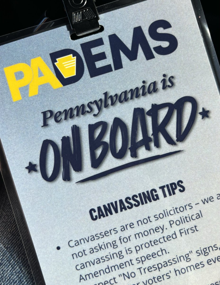 katiefryhester's tweet photo. Knocking doors again for @KamalaHarris with @courtneywatson1 and @nataliefor9A !! @DNC #PAblue https://t.co/RdmggIyJzH