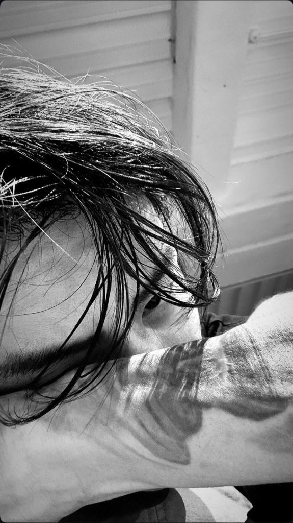 Not one of those chronically online folks, so I like to dip in and out when I can. Thought I’d give you an update. Been busy, just keeping it steady, but I figured I’d hop on here, let you know what’s up. Anyway, hope you're good too, catch you soon when I’ve got more to share.