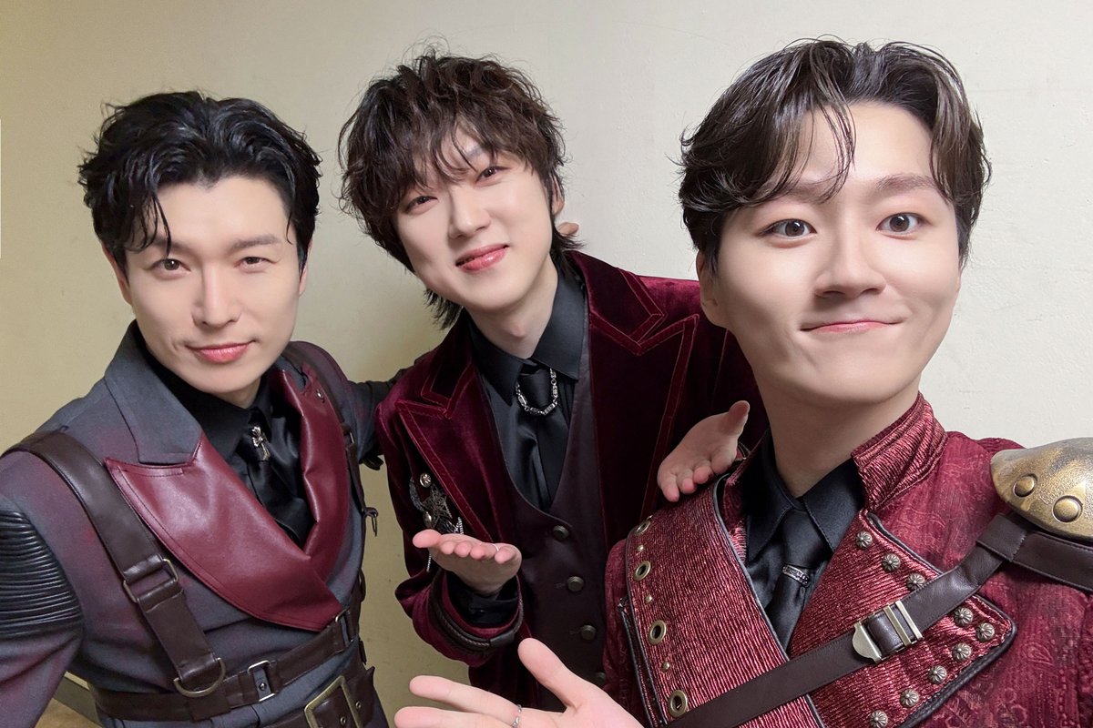 [📸]

241103 THE ILLUSIONIST
둘째 날 종료!

숲별 잠시만 기다려~!🤫

#포레스텔라 #Forestella
#THE_ILLUSIONIST