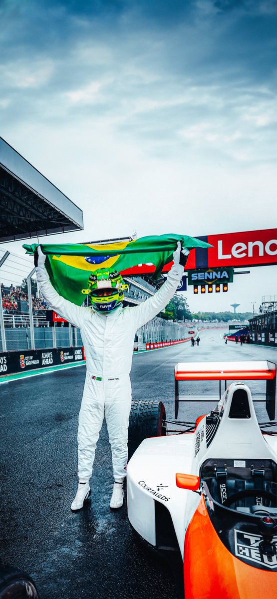 Lewis Hamilton x Ayrton Senna's McLaren MP4/5 | Phone Wallpapers 💚💛