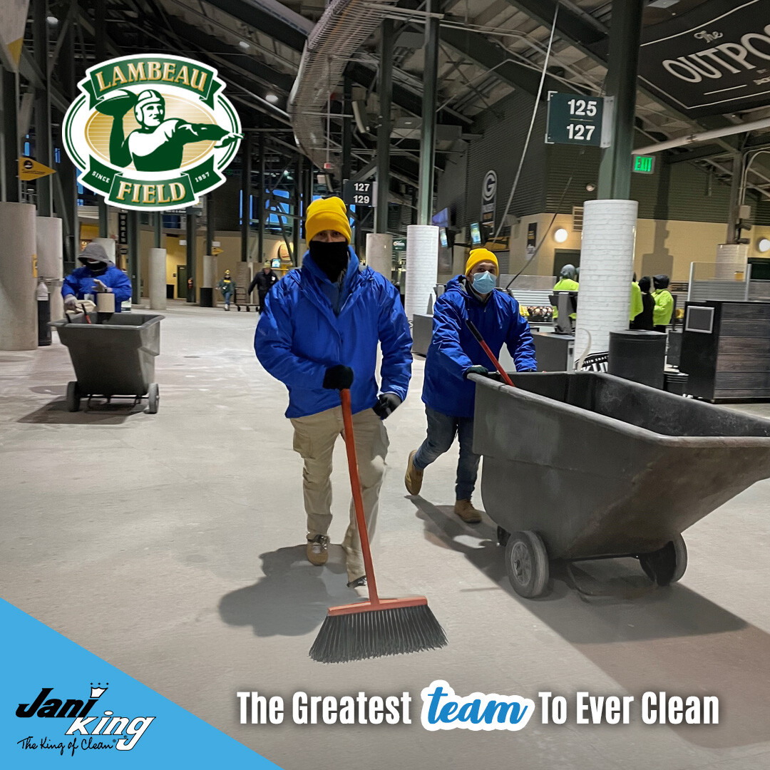 JaniKingClean's tweet image. It’s game day @LambeauField and Jani-King has the stadium ready for the Packers-Lions showdown! 🏈 We’re proud to deliver a clean experience for this #NFCNorth clash. 

#NFL #GBvsDET #GameDayReady #Football #LambeauField #GoPackGo #JaniKing #KingofClean #CleanTeam