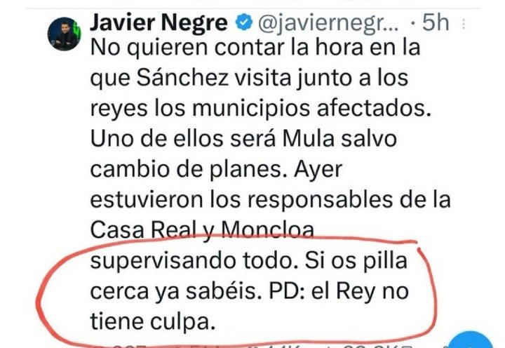 Runnermachacon's tweet photo. Que se sepa. Lo de hoy ha sido una convocatoria masiva por parte de Vito Quiles por telegram y Javier Negre, junto con otras organizaciones para reventar la visita del rey, Pedro Sánchez y Carlos Mazón. 
Han aprovechado la debilidad del pueblo valenciano para azuzar a las masas https://t.co/jcXiqb398r