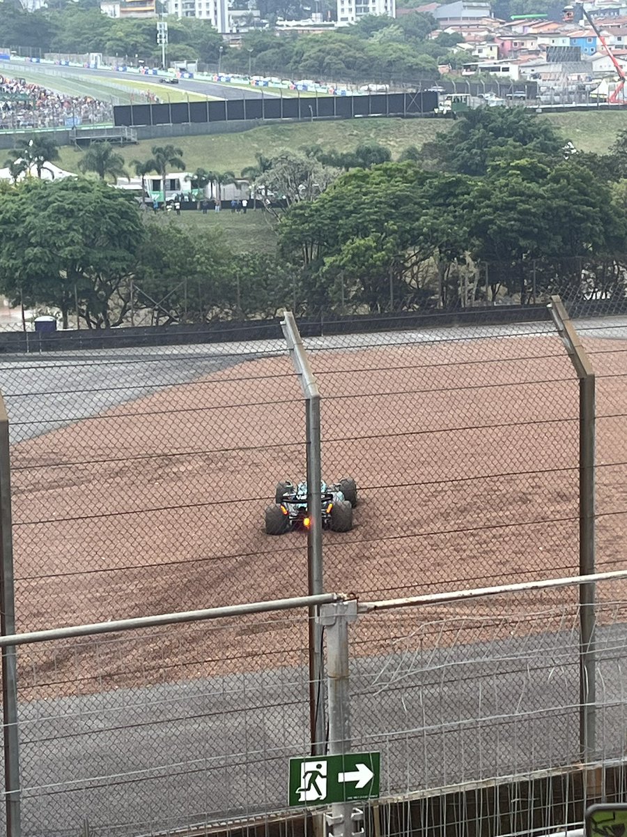 Pelo amor de Deus. Muito burro