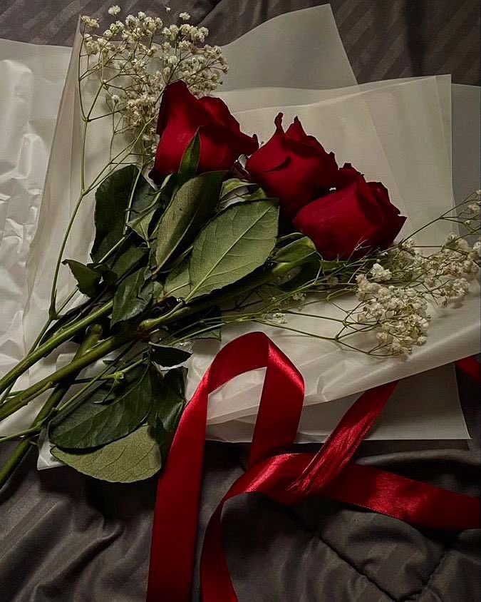 بساطتك هي عنوان جمالك 
فلا تتكلف ولا تتصنع

#حقيقة_يجب_ان_تدركها