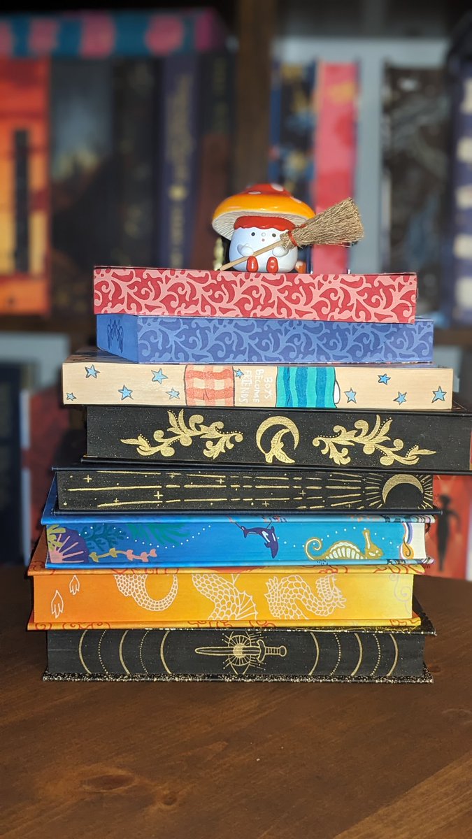 What have been your Halloween reads this year?? 🎃  I'm already missing spoopy season!