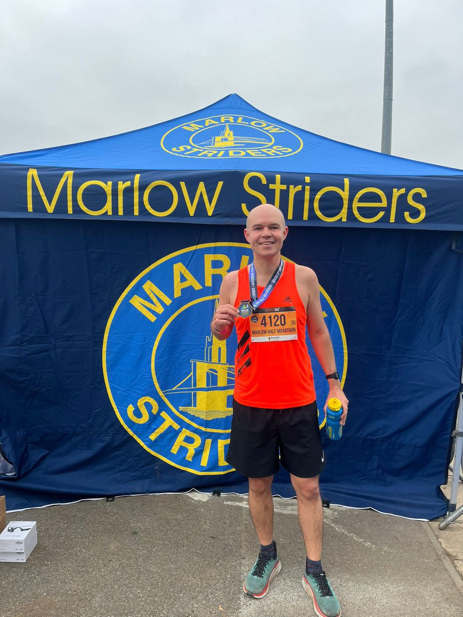 northy_boy's tweet photo. Marlow half marathon today. Surely got to be one of the toughest half marathons in the UK?! (those hills!!). Chuffed with 1hr 38mins. Now refuelling. #marlow #marlowhalf #marlowhalfmarathon https://t.co/gtIUWBK7SZ