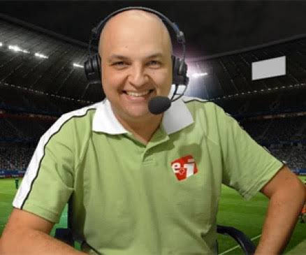 O planeta bola vai parar com Manchester United e Chelsea!! Que jogo, ein.. Que jogo!!

E você aí, já pensou em sair com a camisa do Cristiano Ronaldo na vizinhança?!

É só responder o SMS: Carlitos Tevez foi revelado por qual clube: Corinthians, Boca Juniors ou Peñarol?