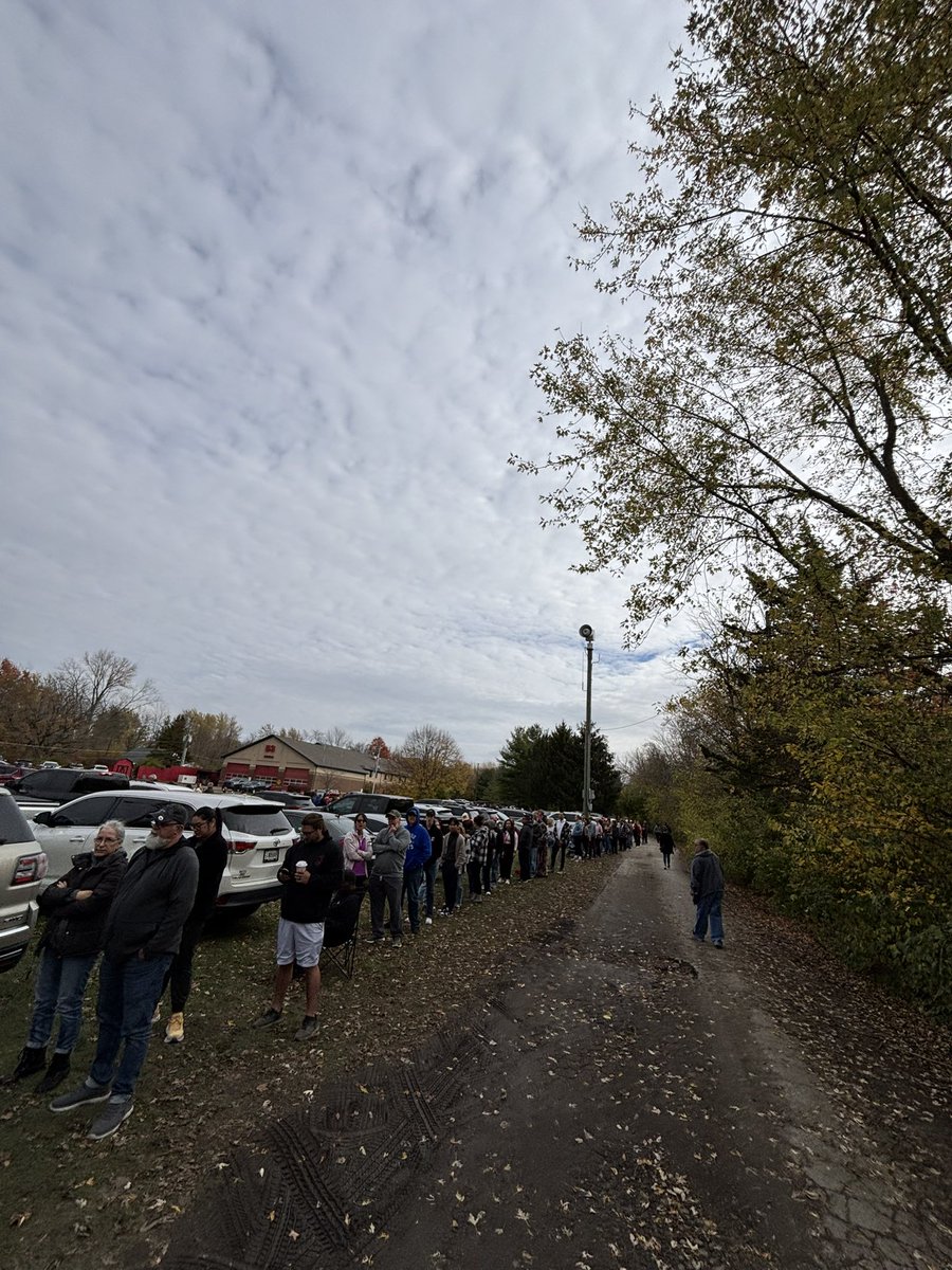 aahilliker's tweet image. Holy cow. Good thing I have snacks and my Kindle. #Election2024 #INVotes