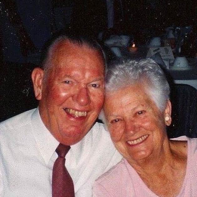 2day:Garbo’s(Mopac) 11:30-1:30pm 
Knomad 2-3:30pm  
2nite: Poodie’s 7:30-9:30pm 
I’m goin’ to the putt-putt with my Grandpa… <a href="/garbolobsteratx/">Garbos Lobster Truck</a> @nomadbar <a href="/PoodiesRdhouse/">Poodies Roadhouse</a>