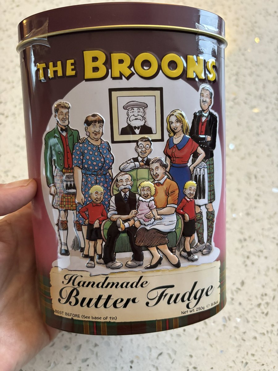 RorschachPam's tweet photo. My Uncle Pete left me a wonderful legacy of annuals & merch from DC Thomson but this gift from my son comes courtesy of a recent trip to represent the Met Police in a judo tournament. Uncle Pete would be proud ❤️ #TheBroons https://t.co/H01CrYfK7b