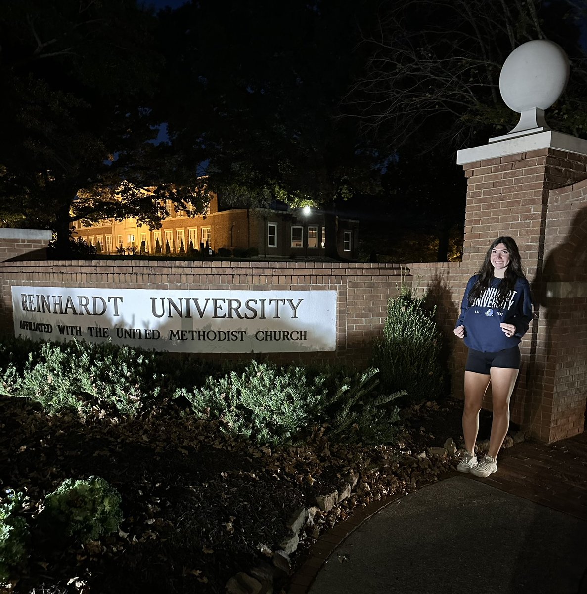 chloe vandyke (@_chloevandyke) on Twitter photo Iām so grateful to say that iāve officially signed! Iām so excited to continue this new chapter in my life.ā¤ļøš¦
<a href="/SPHSGirlshoops/">South Paulding Girls Basketball</a> <a href="/WoodEliteSkillz/">Quinton Wood</a> <a href="/RUWBB/">Reinhardt University Womenās Basketball</a> Iām so grateful to say that iāve officially signed! Iām so excited to continue this new chapter in my life.ā¤ļøš¦
<a href="/SPHSGirlshoops/">South Paulding Girls Basketball</a> <a href="/WoodEliteSkillz/">Quinton Wood</a> <a href="/RUWBB/">Reinhardt University Womenās Basketball</a>