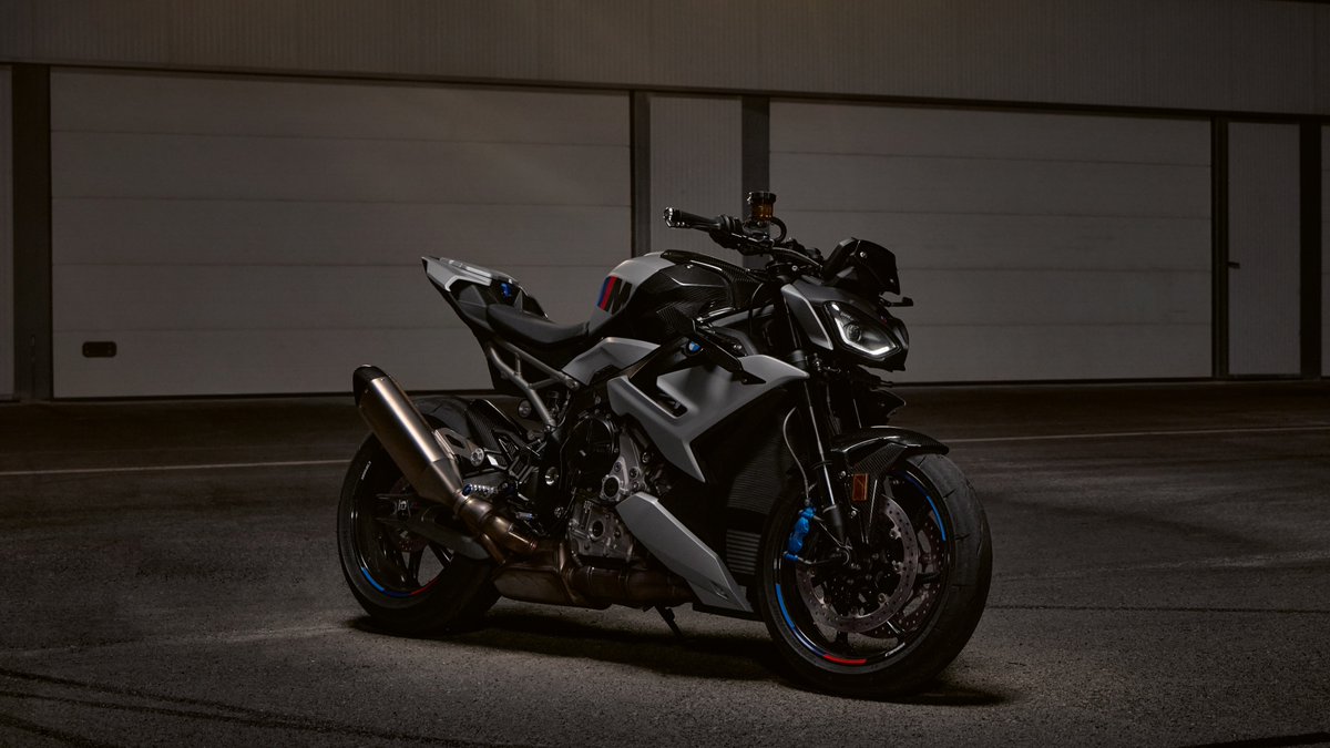 BMWMotorrad tweet media