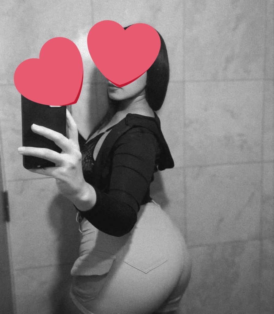 hornygirlanal's tweet photo. วันนี้ขอเป็นคนเรี���บร้อยนะคะ 🍑🍑  ออกไปล่าเหยื่อที่ผับดีกว่า #สาวแท้ตูดใหญ่  เจอทักได้นะคะ🍸🍻 https://t.co/OGkkmIMc07