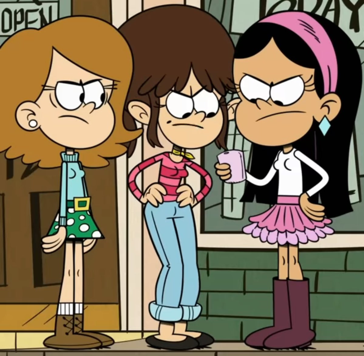 PfeifferJay's tweet photo. #TheLoudHouse #TLHJackee #TLHMandee #TLHFiona #EverybodyLovesLeni https://t.co/KUcEHk2JIn