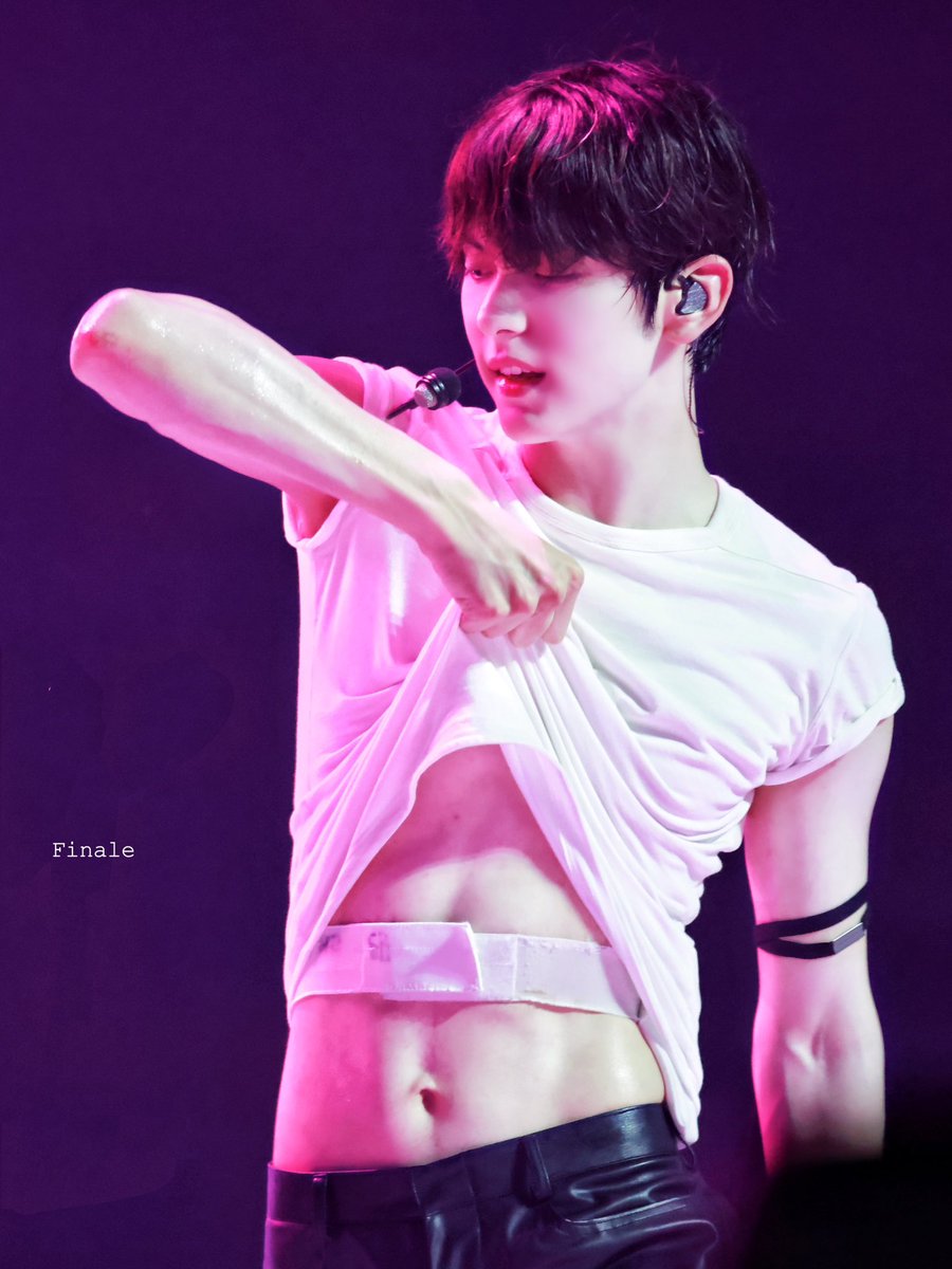 finalesoob's tweet photo. 231103 앙콘 막콘 

 #수빈  #SOOBIN 
#TOMORROW_X_TOGETHER #TXT  
#투모로우바이투게더 #투바투 https://t.co/bFMlO7shiV