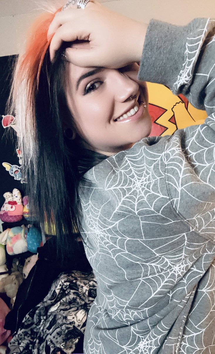 DarthSamii's tweet image. Hi I don’t ever get on here anymore