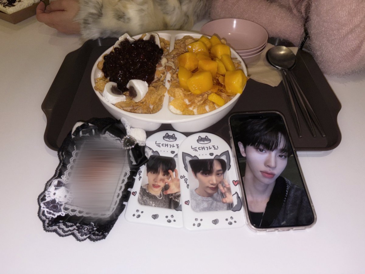 랑 tweet media