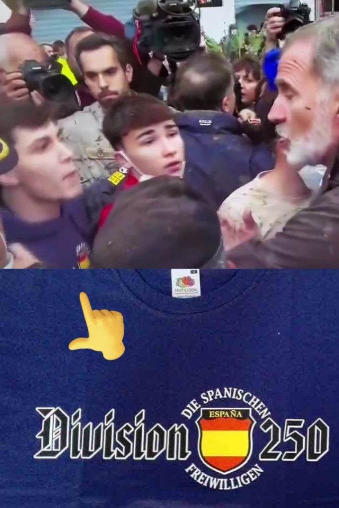 manelmarquez's tweet photo. La derecha y los fascistas estaban presentes cuando el rey ha parado un momento para hablar con "unos jóvenes".
Estos jóvenes como otros, que estaban presentes durante las agresiones eran ULTRADERECHISTA de organizaciones que conocemos.
¡Al fascismo hay que pararle los pies, ya! https://t.co/r70grW3NLN