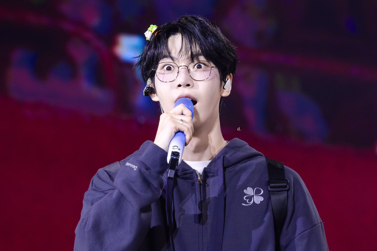 7orever_Dream's tweet image. 절대 핑크색 코 끝을 보지마
#도영 #DOYOUNG