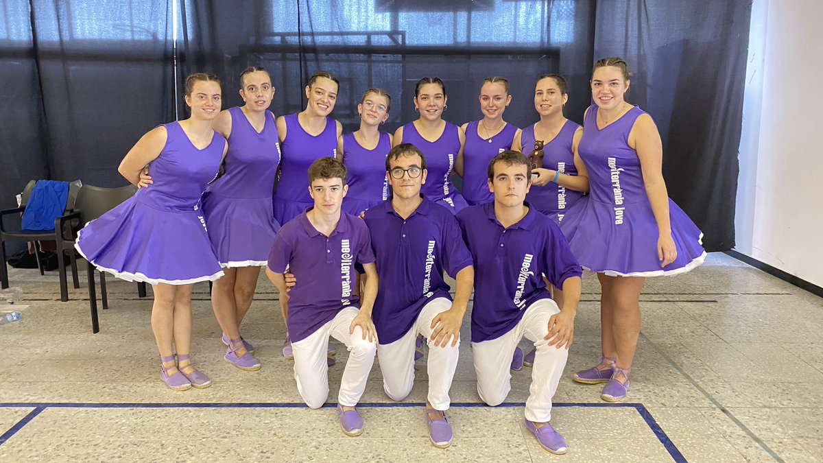 medidansa's tweet photo. Final de temporada a Valls!

La colla Belluguets ha participat per primer cop al Campionat de Catalunya Aleví on ha obtingut la 4a posició! 🧡

La colla Mediterrània Jove ha tancat el seu tercer Campionat de Catalunya Juvenil amb una 3a posició! 💜

@ajfigueres @diaridefigueres https://t.co/JSwh1UHAEF