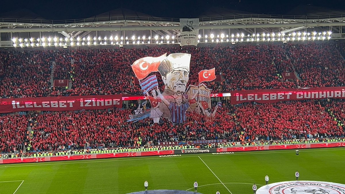 Trabzonspor taraftarının yaptığı koreografi.