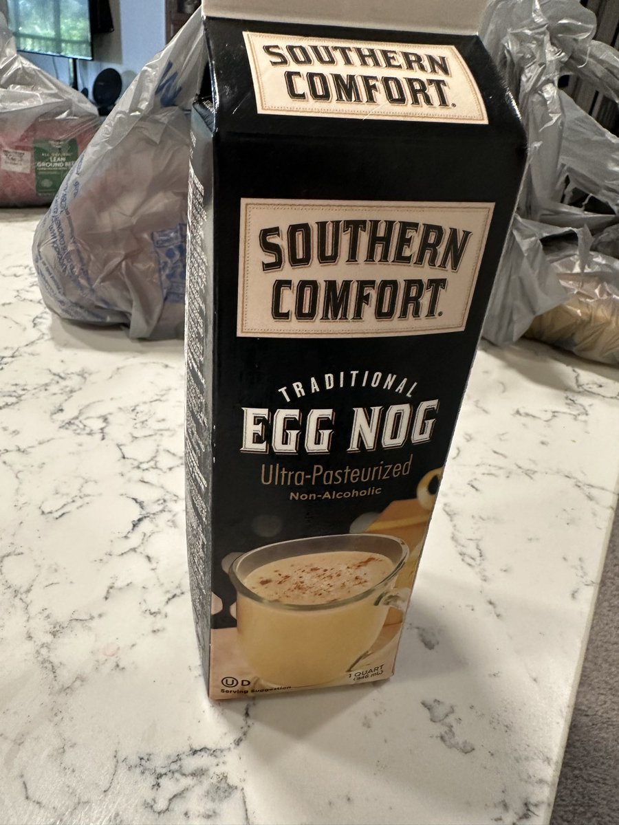 Slaughter_bear's tweet photo. Don’t judge both HIT!
#questchips #eggnog https://t.co/622ueI16DD