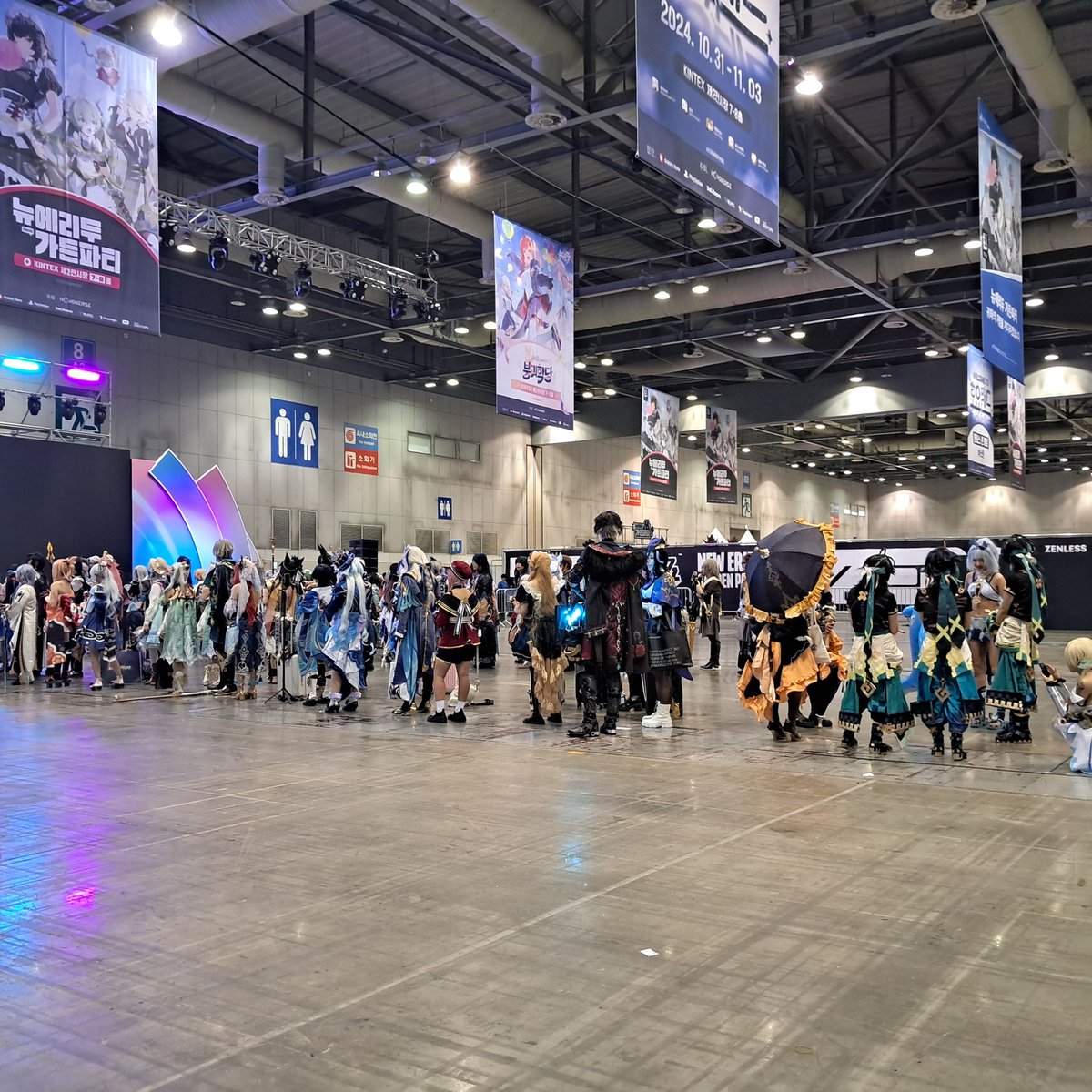 니코코 tweet media