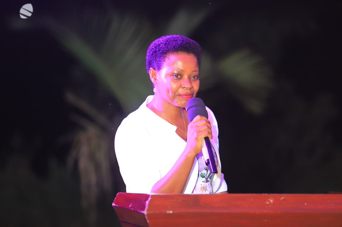 RotaryRanchers's tweet photo. During the event, the Club appreciated the significance of giving to TRF and indeed heeded to the call following the motivation and encouragement by the Chief Guest MD @aninyesiga . Rtn Stella Phillipa was pinned as a Paul Harris Fellow (PHF) https://t.co/UQfT4xhkbv