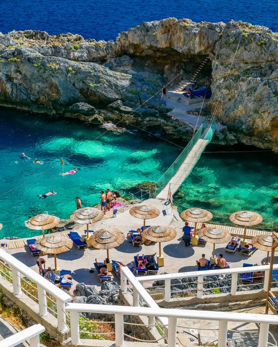 WWlust55xvea's tweet photo. Swimming in the crystal-clear waters of Kalypso Beach is unforgettable! The scenery is breathtaking, and I canโt get enough of this view! ๐โโ๏ธโจ #CreteAdventures #NatureLovers https://t.co/mRVUe8N8uO