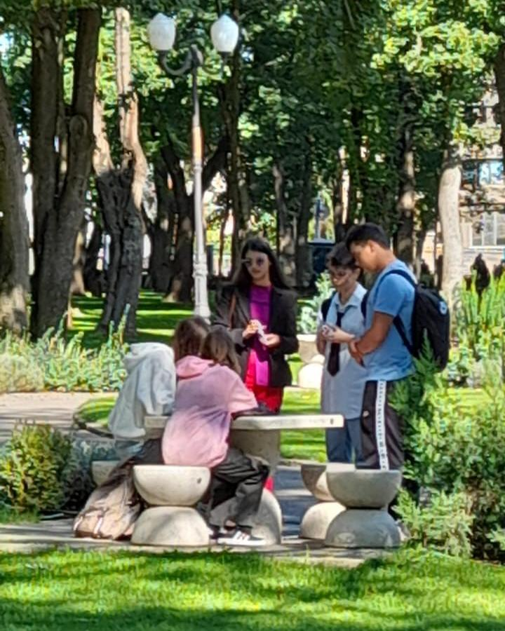 EuroDEMOS's tweet photo. 📷Tinerii promoveaza #participarea activa la viata comunitatii, o activitate a proiectului #PACT - Participa Activ pentru Comunitatea Ta!
#tineri #educatiecivica #comunitatimaibune #dialogstructurat #valoridemocratice
Proiect organizat de #EuroDEMOS si cofinanțat de Primaria Iasi https://t.co/F8j0GkvKS1