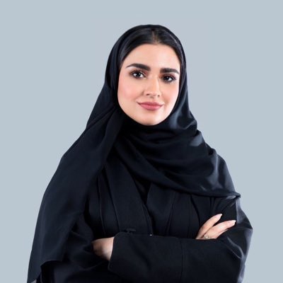 KSU_HELP's tweet photo. 📛 #عاجل :
صدر قرار سعادة رئيس #جامعة_الملك_سعود المكلف بتكليف الدكتورة وعد بنت إبراهيم عارف بالعمل متحدثًا رسميًا للجامعة . https://t.co/gnBKQO0Hl9