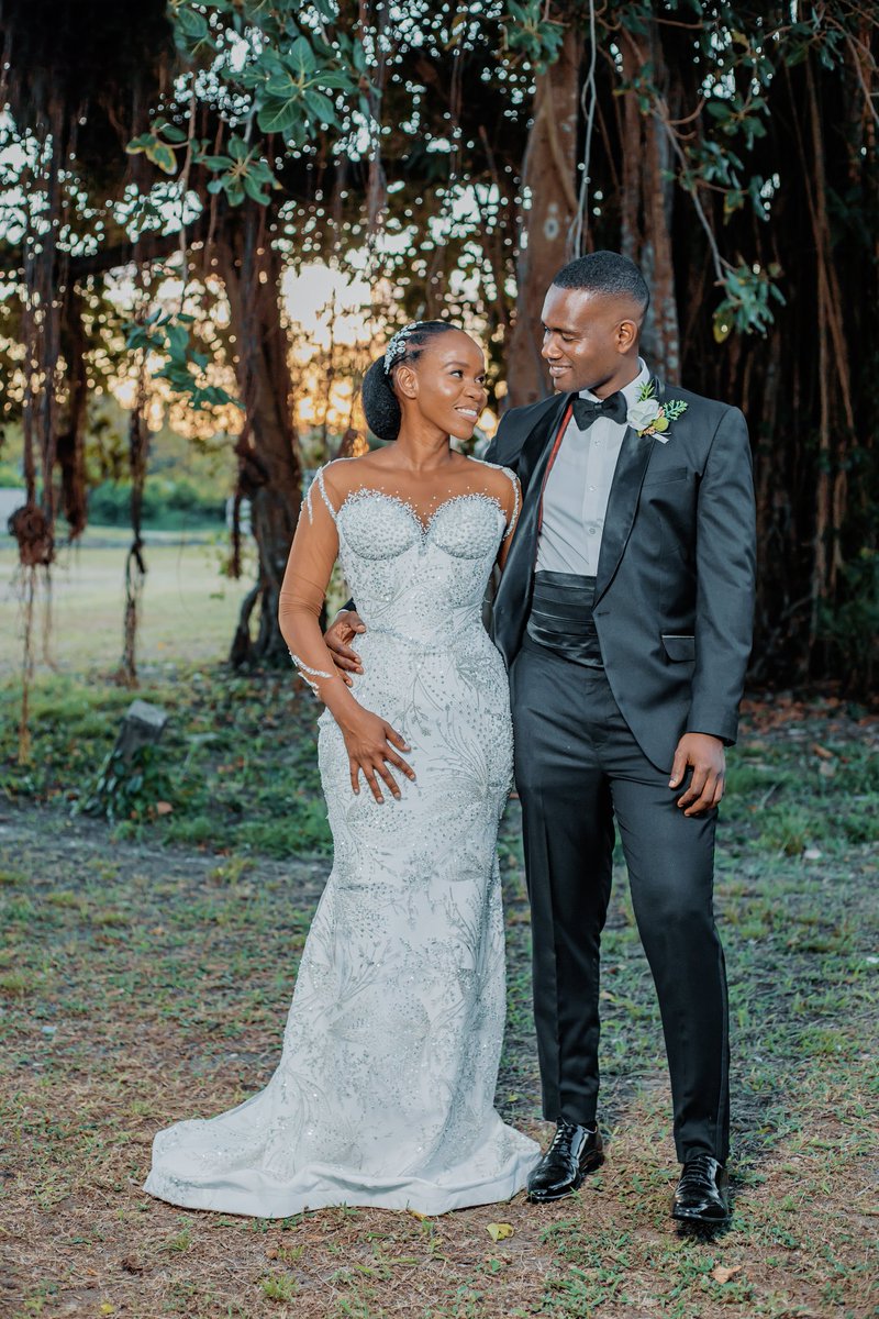PixelsProFilms's tweet photo. Kwa sababu hiyo mtu atamwacha baba yake na mama yake, ataambatana na mkewe na hao wawili watakuwa mwili mmoja. https://t.co/bGZGpciI5U
