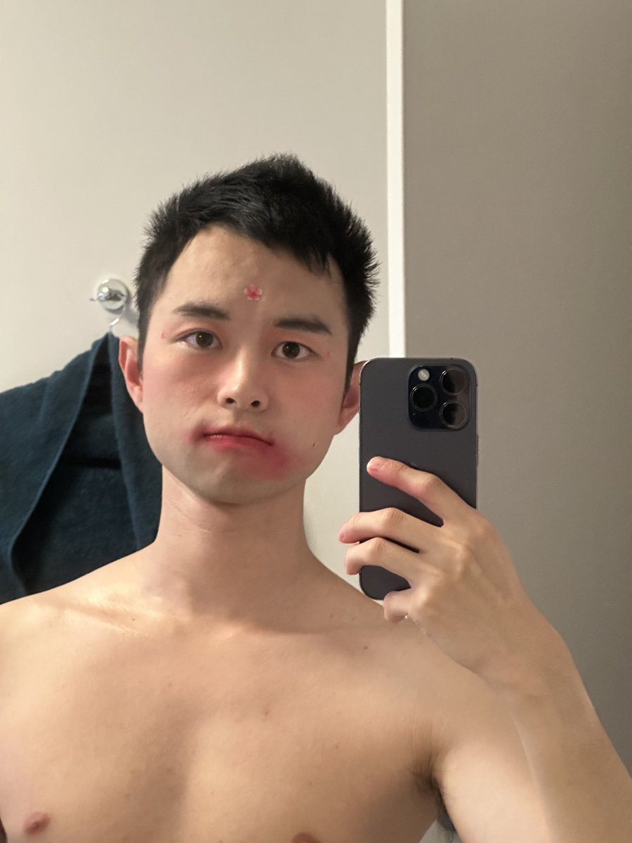 tomperwa's tweet photo. way too busy with everything—work (new projects), internship, volunteering, studying for end of semester, personal development, building connections, and then spending all the rest of time with friends and my bear. but everything’s going so well, best ever. https://t.co/4Vlghv6HcI
