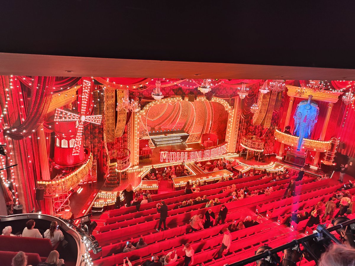 The stage for the Moulin Rouge musical was phenomenal