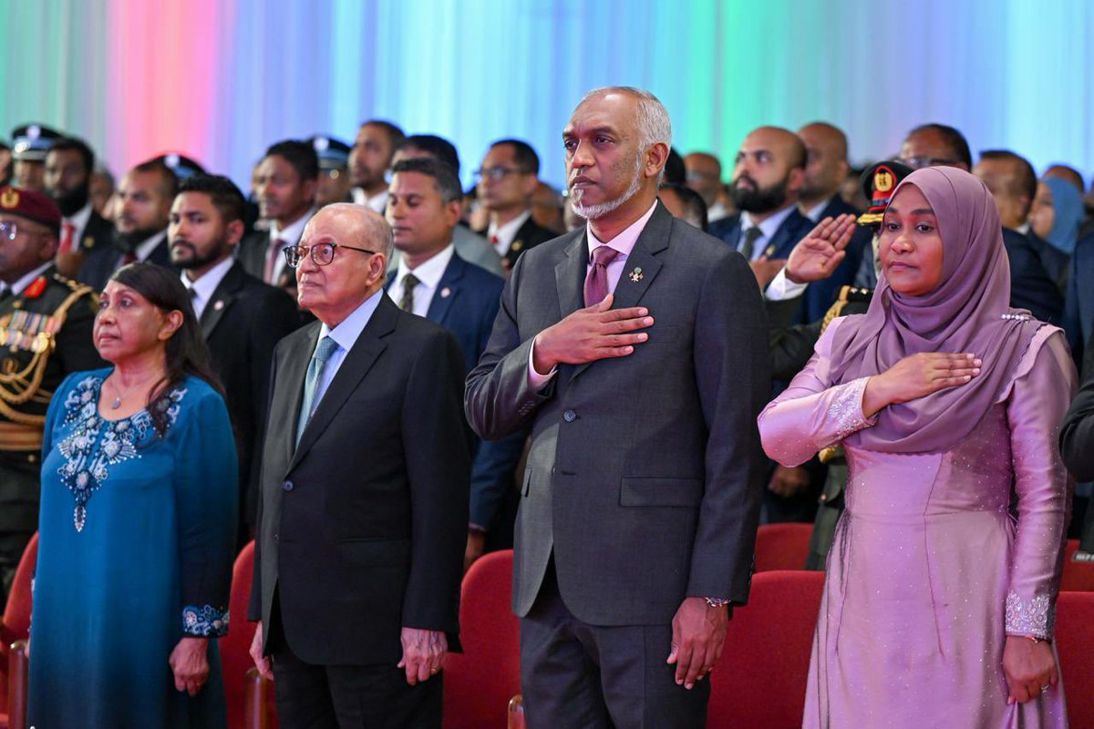 Haanteyy's tweet photo. President Dr @MMuizzu and First Lady Madam Sajidha Mohamed attend the official ceremony to commemorate the Victory Day of the Maldives.

Victory Day is celebrated each year to honour the victory of @MNDF_Official against a terrorist attack on November 3, 1988. https://t.co/JZPA4htAjf