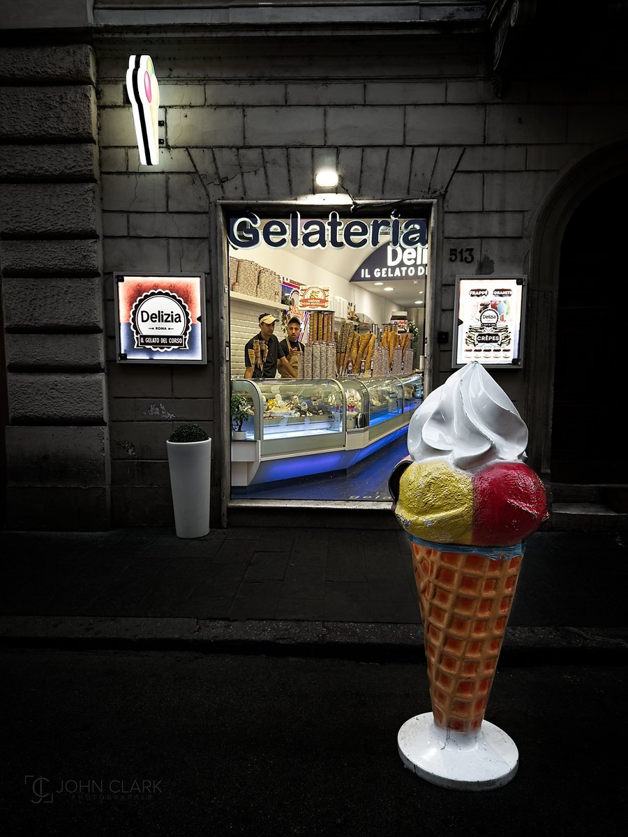 John Clark | Photographer (@getrealjc) on Twitter photo Who wants to grab some Gelato? 🍦
#ThePhotoHour #streetphoto #on1pics #rome <a href="/ON1photo/">ON1</a> Who wants to grab some Gelato? 🍦
#ThePhotoHour #streetphoto #on1pics #rome <a href="/ON1photo/">ON1</a>