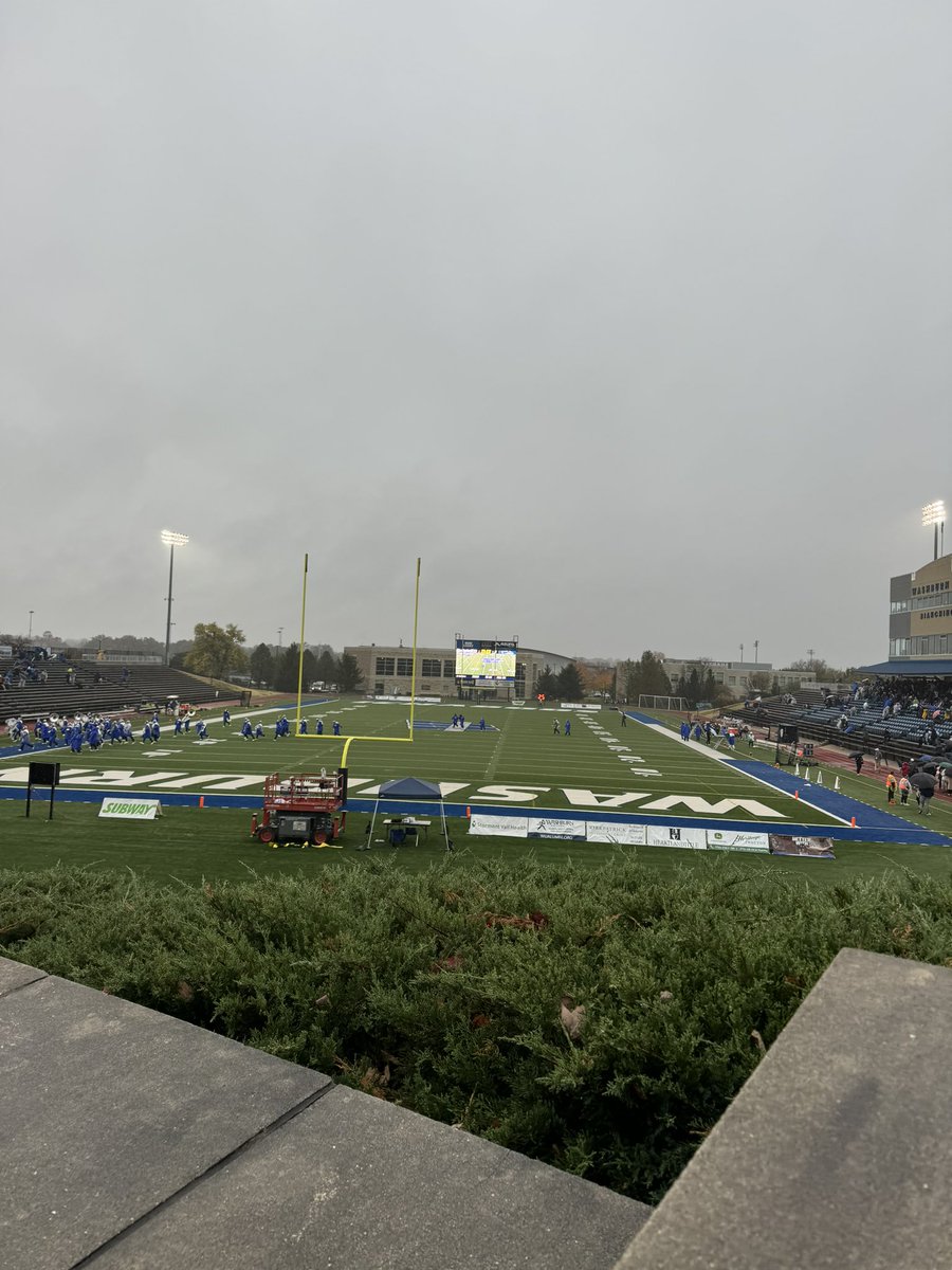 Christian Zizumbo (@christianziz28) on Twitter photo Had a great time at Washburn! Thank you to <a href="/BenjaminDoole/">Coach Doole</a> and @Josh_OsbornWU for taking the time to talk to me before the game, can’t wait to be back soon! <a href="/punt_21/">Punt 21 Kicking Services</a> <a href="/sportsinkansas/">Sports in Kansas</a> <a href="/KansasPregame/">Kansas Pregame</a> <a href="/damehova9/">Damon Simmons</a> Had a great time at Washburn! Thank you to <a href="/BenjaminDoole/">Coach Doole</a> and @Josh_OsbornWU for taking the time to talk to me before the game, can’t wait to be back soon! <a href="/punt_21/">Punt 21 Kicking Services</a> <a href="/sportsinkansas/">Sports in Kansas</a> <a href="/KansasPregame/">Kansas Pregame</a> <a href="/damehova9/">Damon Simmons</a>