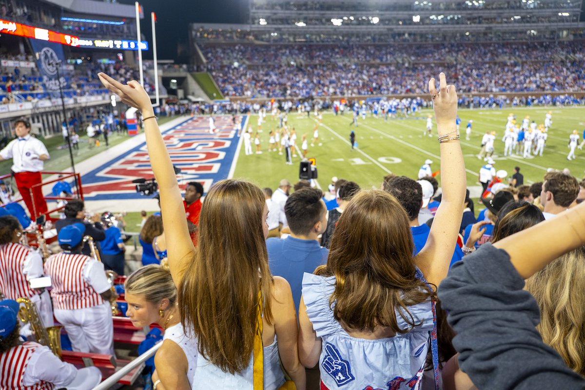 SMU's tweet photo. Say it loud. Say it proud. PONY UP!  🏈 ✌️ 🐴 https://t.co/T4PD77U3aZ