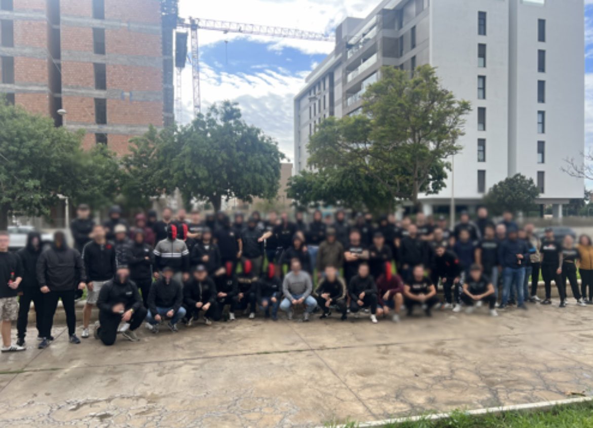 Grada Joven Almería esperando a los Ultras del Córdoba
el <a href="/U_D_Almeria/">UD Almería</a> <a href="/CordobaCF_ofi/">Córdoba CF</a> se suspendió 😱
