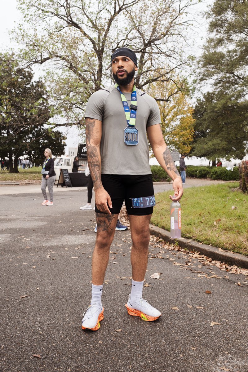 pikhasso_love's tweet photo. 2nd 5k in the books ..getting better #RunningTwitter https://t.co/m8nspLLRho